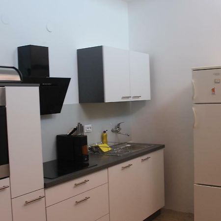 Apartman Koralj Pula Exterior foto